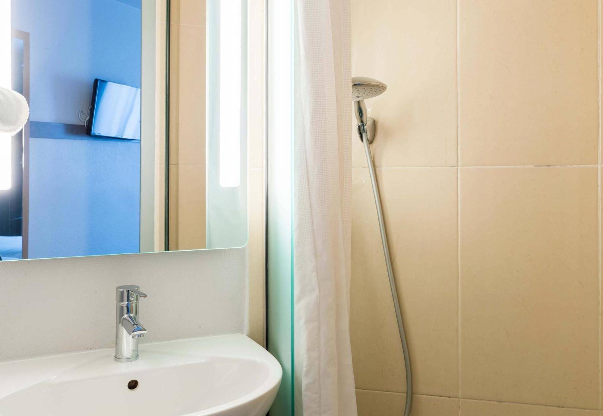 B&B Hotel Troyes Saint-Parres-Aux-Tertres Экстерьер фото