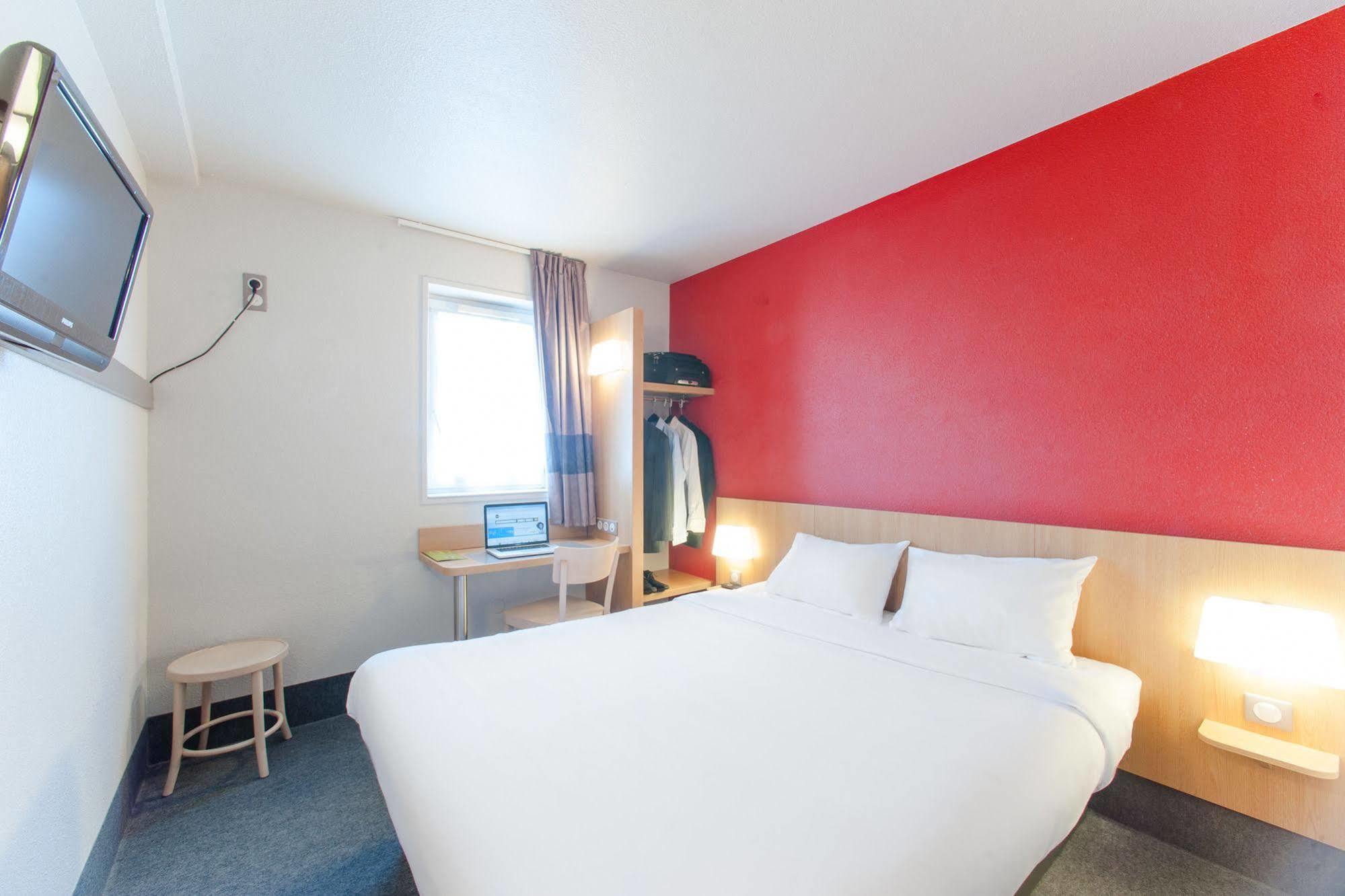 B&B Hotel Troyes Saint-Parres-Aux-Tertres Экстерьер фото